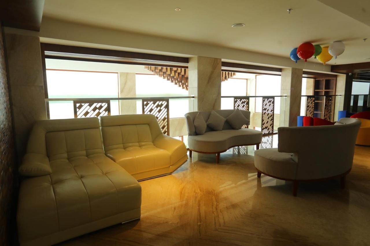 Coral Isle Hotel Kochi Eksteriør billede