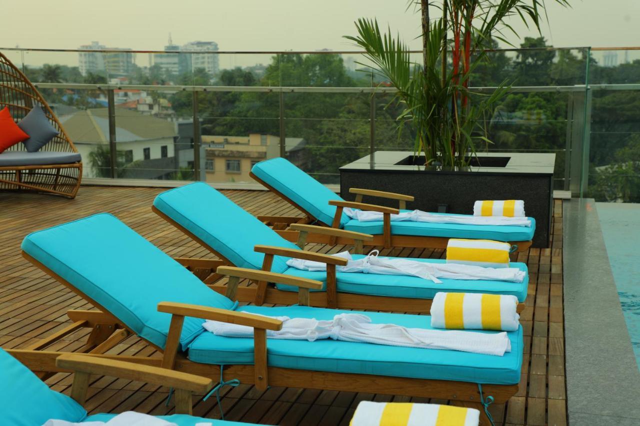 Coral Isle Hotel Kochi Eksteriør billede