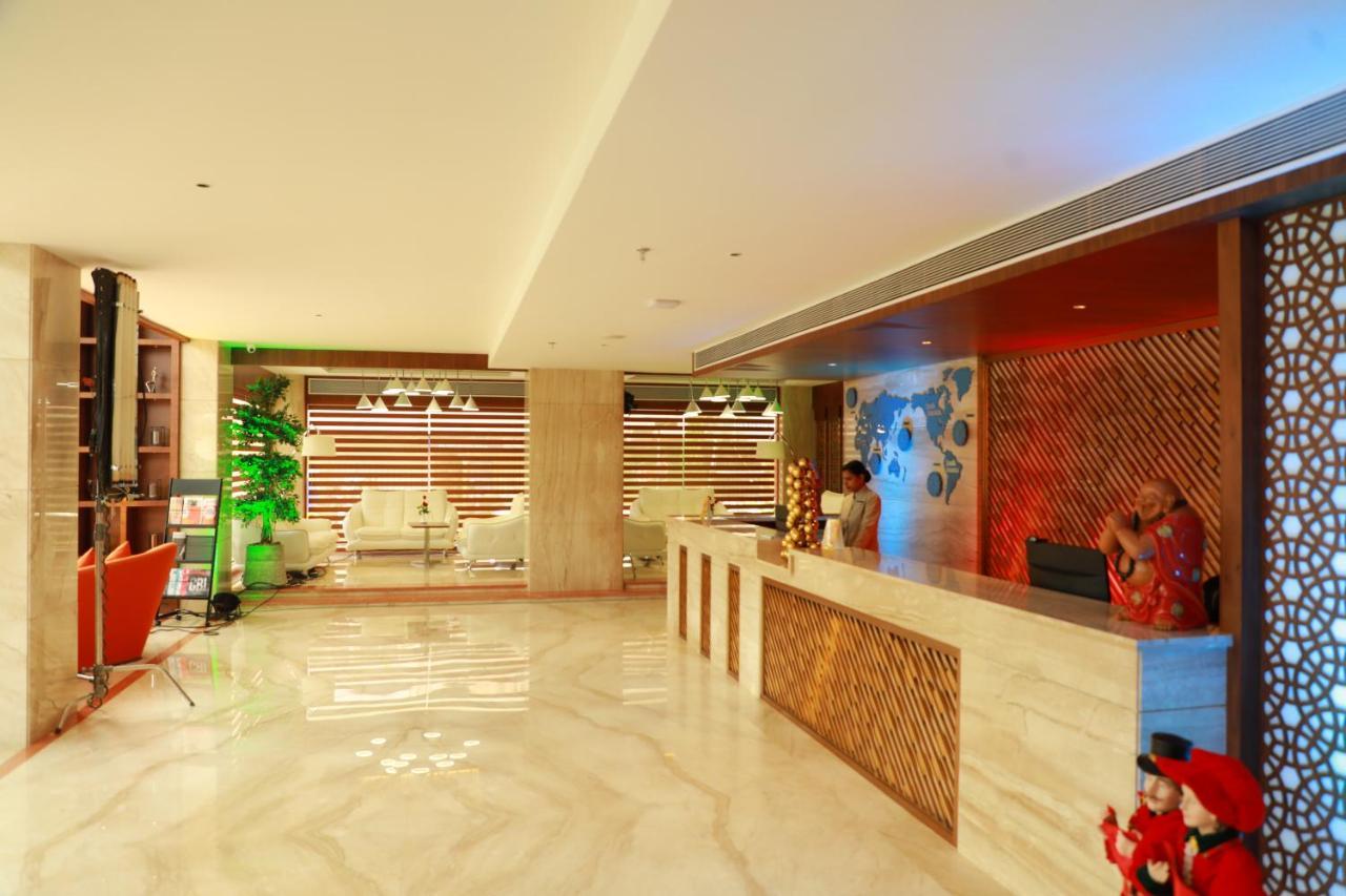 Coral Isle Hotel Kochi Eksteriør billede